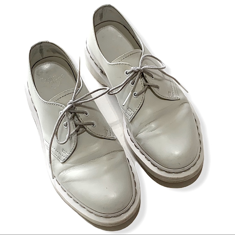 Dr Martens White Leather Oxfords Size 6